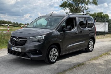 Raty 1.2 benz 130KM Automat Navi 5 osobowy Tablet Serwis Nowy rozrząd