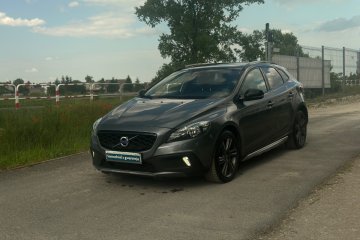 Raty 2.0d  Radar Pdc Panorama Serwis 130tys km Zarej  Cross Country